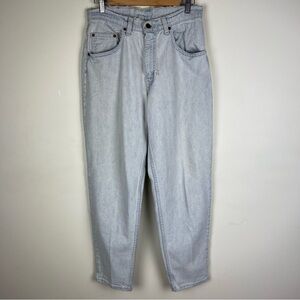 Levi’s | True Vintage 80s High Rise Light Wash Mom Jeans | 31 x 30